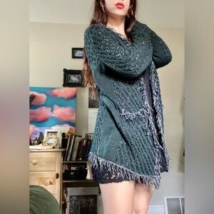 Gorgeous Vera Wang Sweater